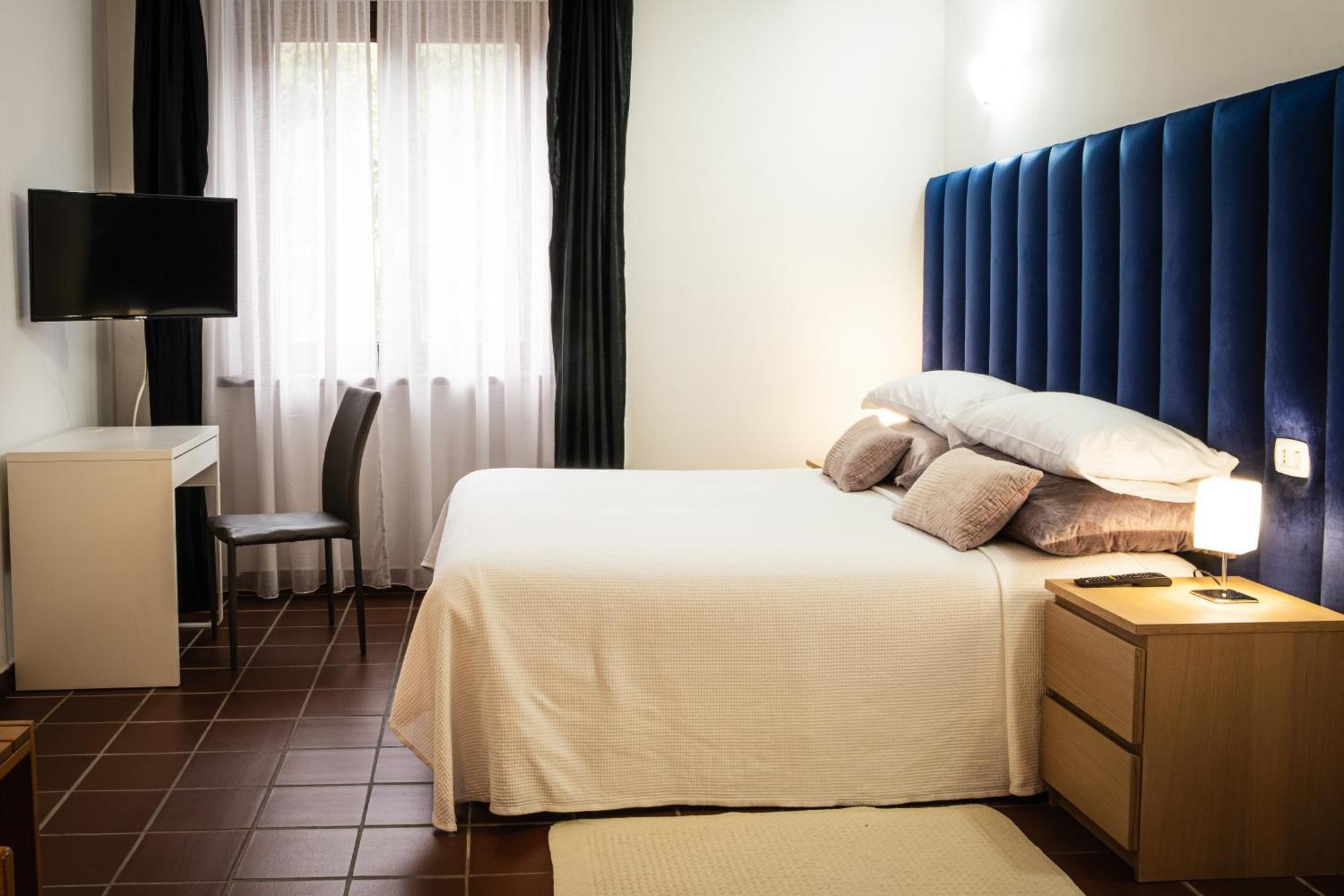 Hotel Sonenga Menaggio Exterior photo